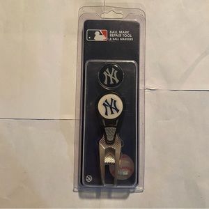 MLB Ball Mark Repair Tool & Ball Markers New York Yankees